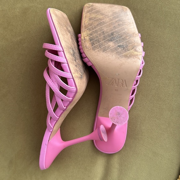 ZARA HIGH HEEL STRAPPY SANDALS - Picture 3 of 3